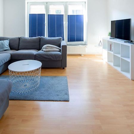 Ferienwohnung Liegeplatz Wilhelmshaven Exterior foto